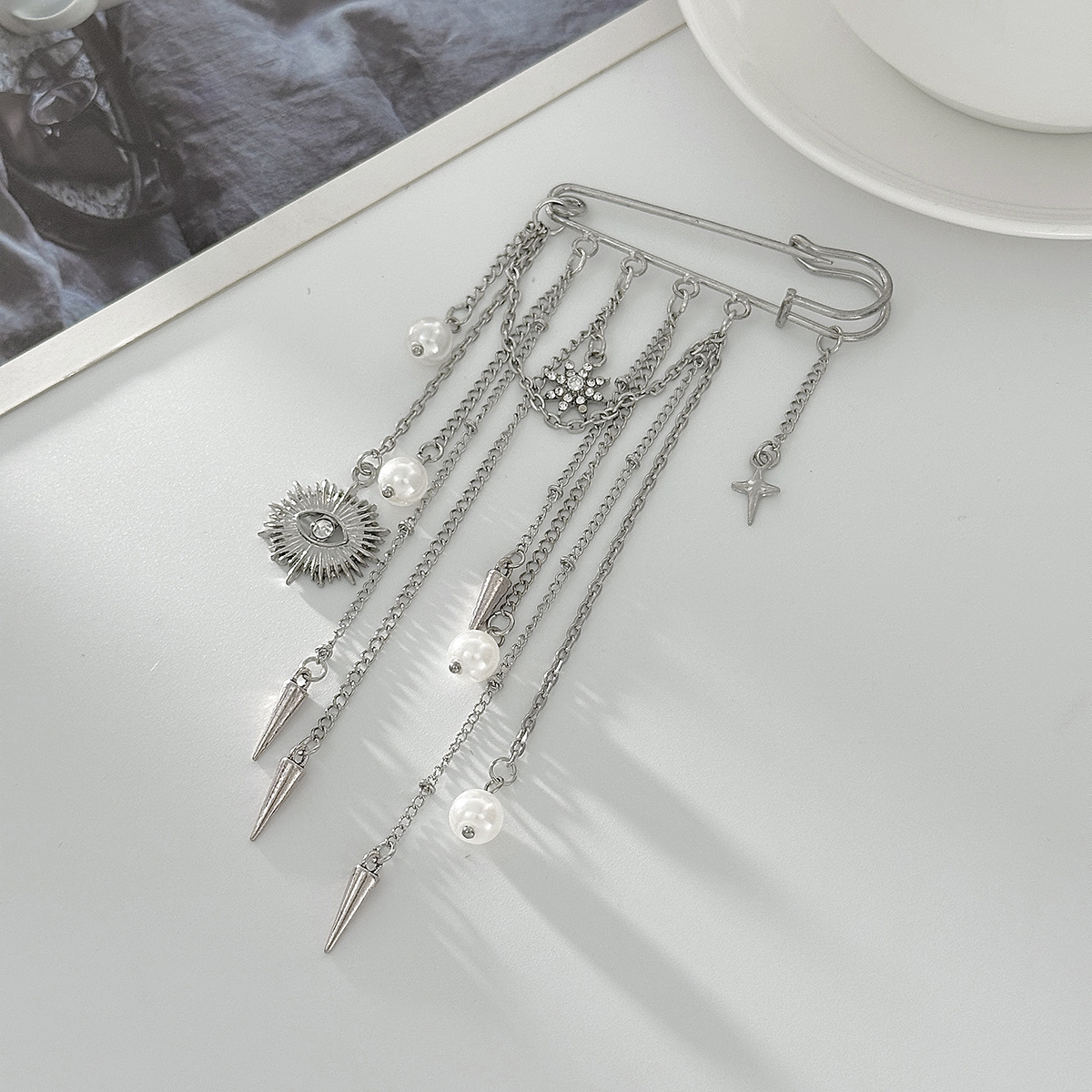 Imitation Pearl Brooch Elegant - Women'S Formal Wear Accessories 评论和价格